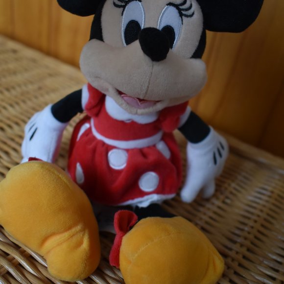 NWOT Disney Parks Authentic Original Minnie Mouse Stuffed Toy - Picture 6 of 12